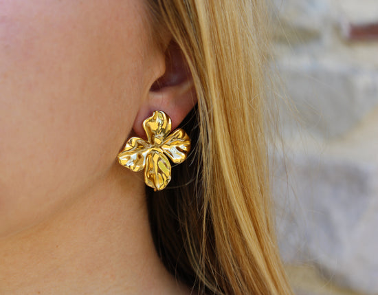 Chloé | Boucles d'oreilles fleur en acier inoxydable