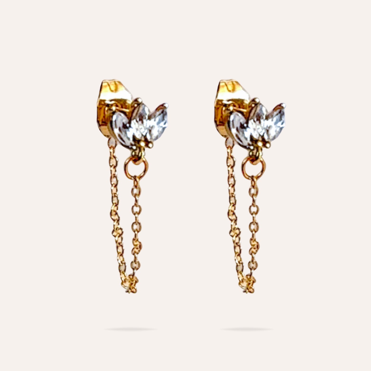 Iris | Boucles d'oreilles en acier inoxydable et zircons