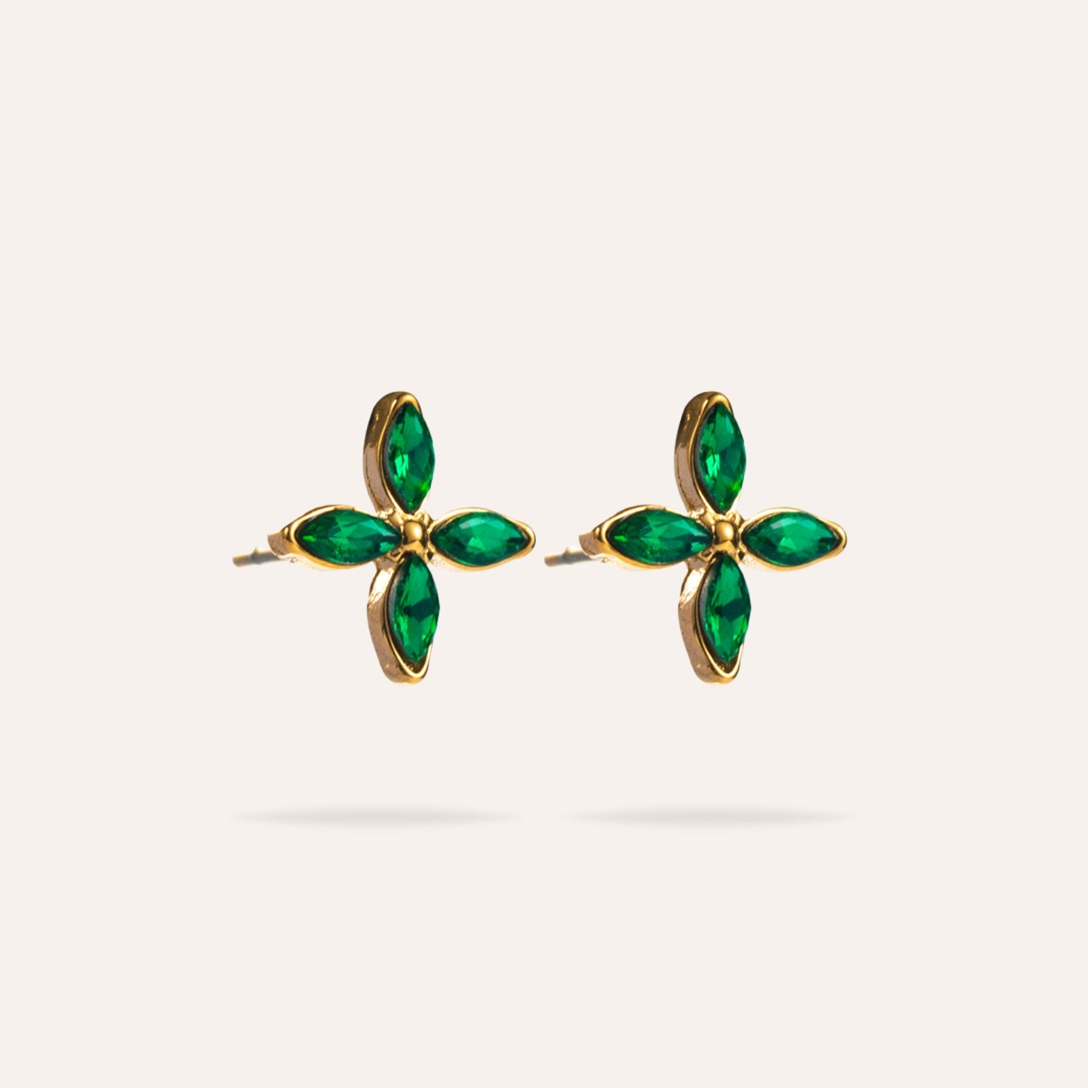 Mila | Boucles d'oreilles en acier inoxydable et zircons