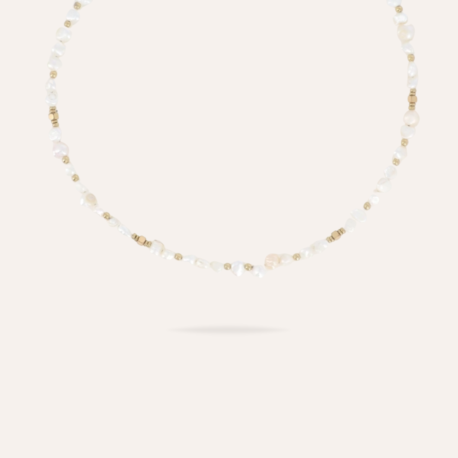 Sofia | Collier en perles d'eau douce et acier inoxydable