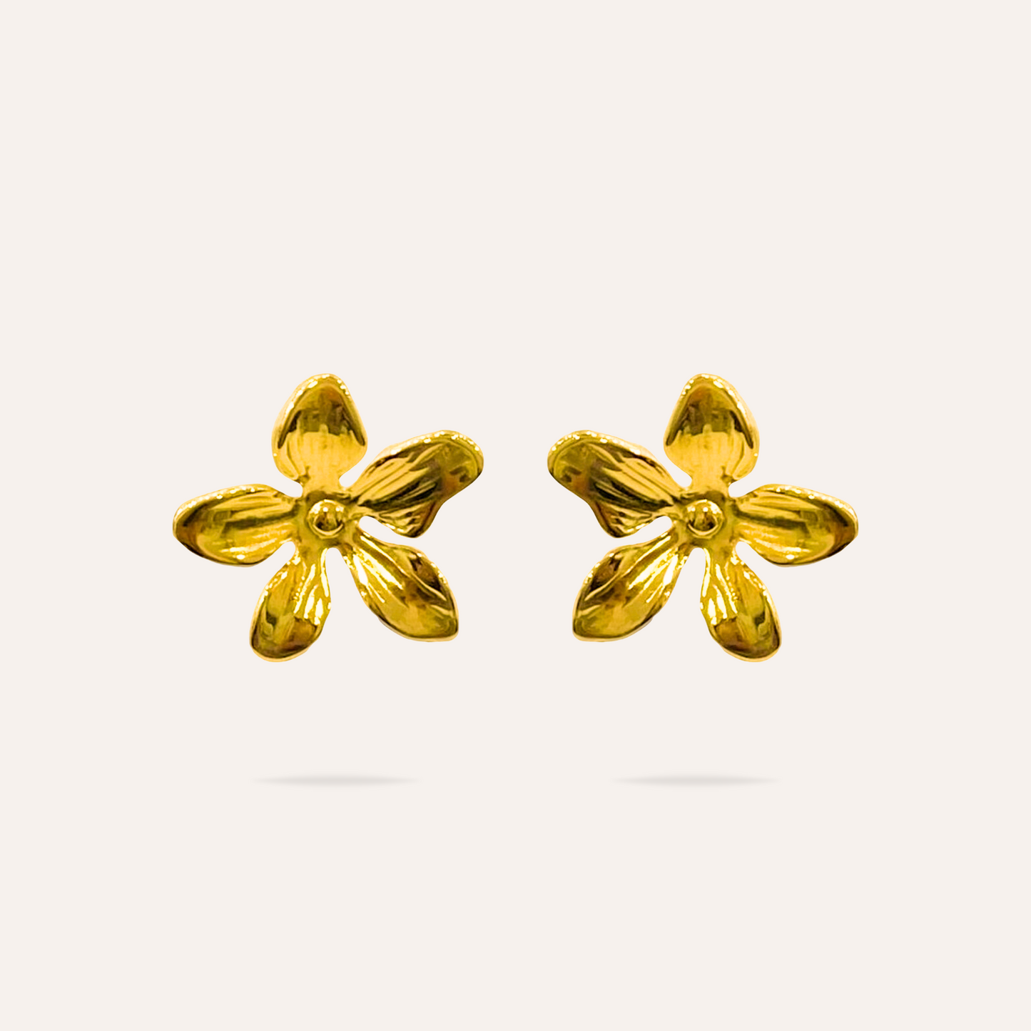 Leila | Boucles d'oreilles fleurs en acier inoxydable