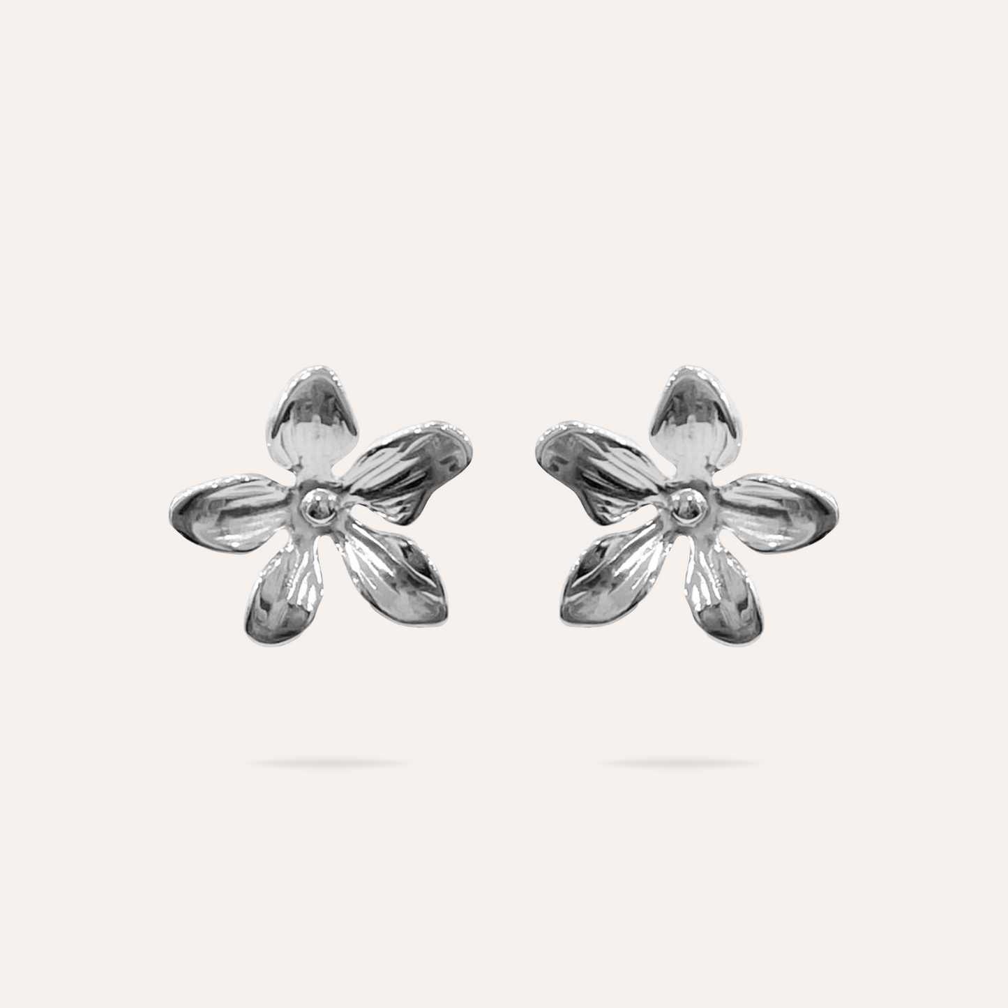 Leila | Boucles d'oreilles fleurs en acier inoxydable